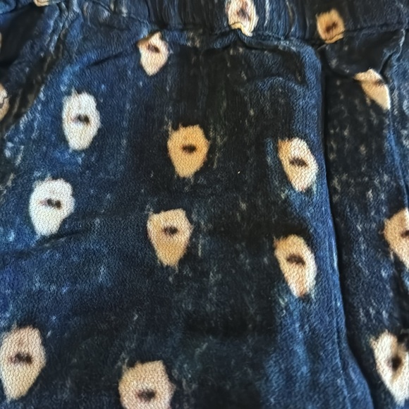 Jen’s Pirate Booty rayon pants - Picture 2 of 3